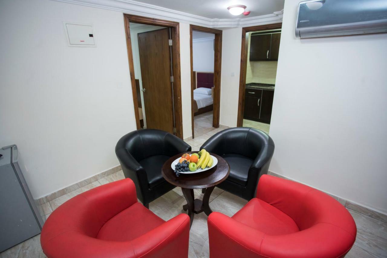 The Yacht Hotel Акаба Екстер'єр фото